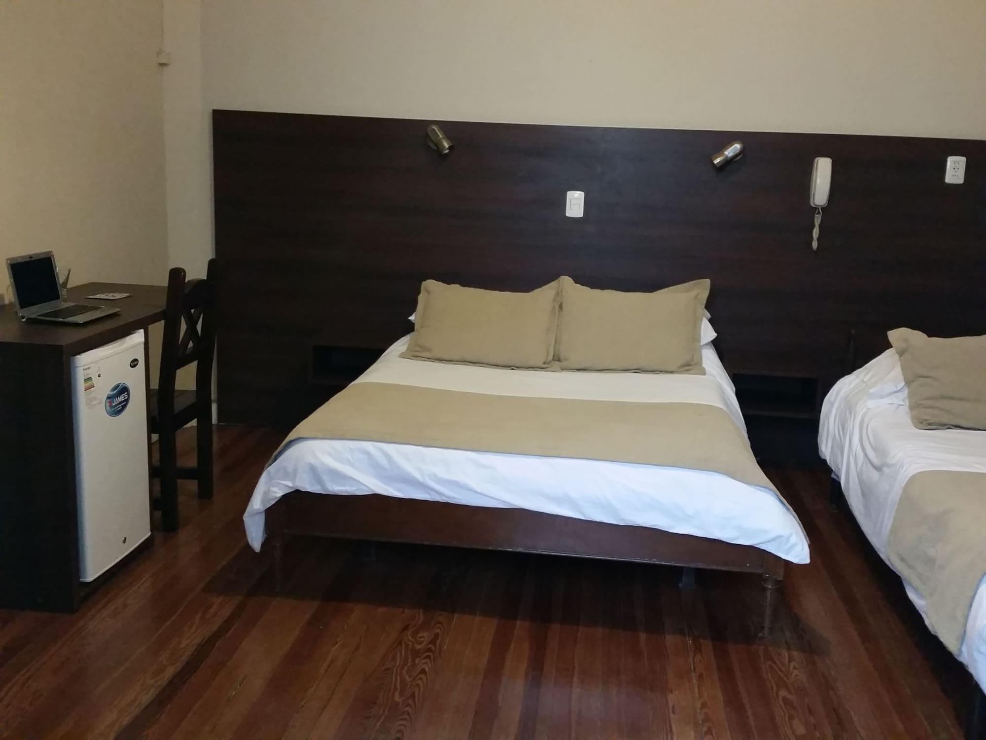 New Arapey Hotel Montevideo Bagian luar foto