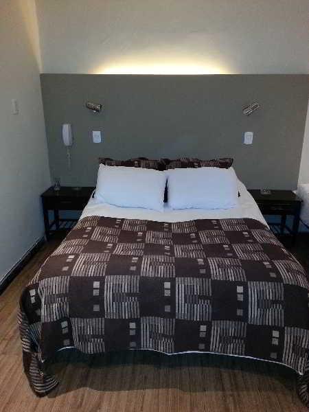 New Arapey Hotel Montevideo Bagian luar foto